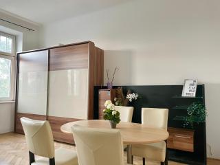 Long-Term Central Apartment near Metro - 6