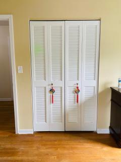 B1 A private room in Naperville downtown with desk and Wi-Fi near everything - 5
