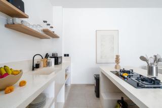 Villa Zyma - Luxury 3BR with Private Pool and Rooftop Lounge - 4