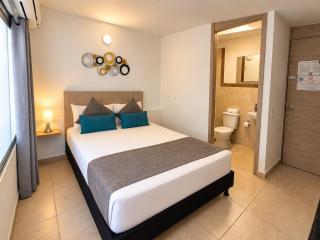 Hotel 12 Nights - 2