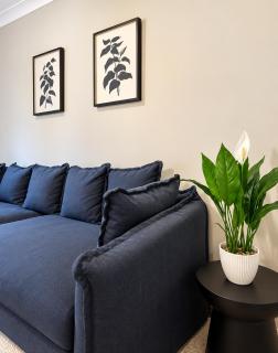 Silky Oak Stay - Brand New House in Griffin - Holiday Home - 2
