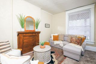 Historic Gem Perfect for Groups and Long Stays - 6