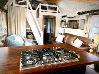 Hope's Hideaway - 2
