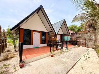 Kohrong Central Beach - 9