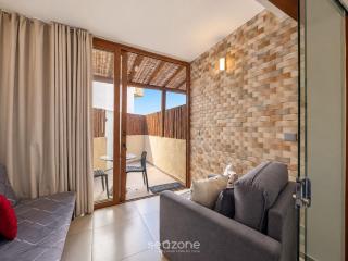 Studio em Cond. c/ Piscina FCN0007 - 0