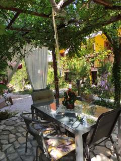 Apartments by the sea Banjol, Rab - 22777 - 3