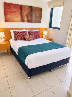 Beachside 1-Bedroom Apartment -Alex and Mooloolaba - 9