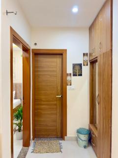 Nature Stays ! Luxurious Flat in Tapovan with private mini Cinema - 6