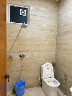 Nature Stays ! Luxurious Flat in Tapovan with private mini Cinema - 4