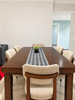 Luxury Solana Lubowa l 2BR, 2Bath, Pool & Balcony - 6