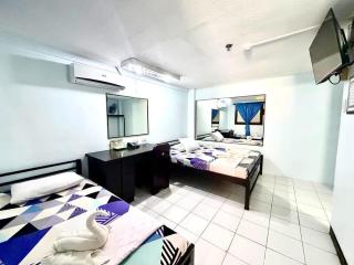 We R Inn Hotel - 9