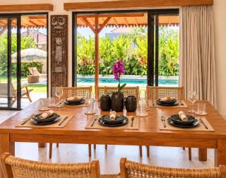 Luxury 2 Bedroom Tropical Villa - 2