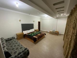 Hilltop Resort Shogran - 9