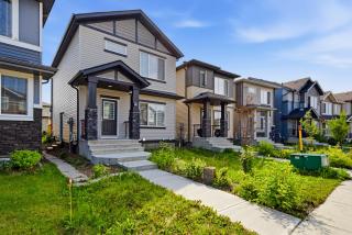 3BHK Peaceful Spacious Close to Airport - 8