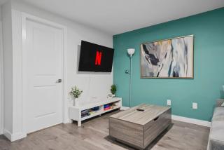 1BHK Close to Airport Comfortable & Stylish - 4
