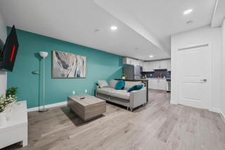 1BHK Close to Airport Comfortable & Stylish - 2