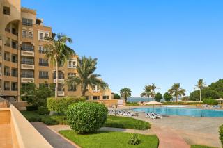 Newly Renovated 5 Star Luxury Beach Escape - 4