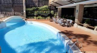 Newtown Plaza Hotel - 2