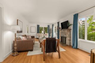 Charming Queen Anne Craftsman 4BR 2 Kitchens - 7