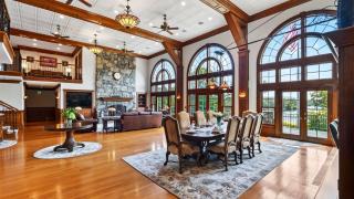The Lake Ellis Lodge by AvantStay - 8