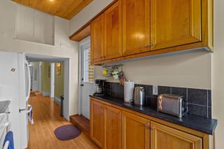 Grand Heritage Home on Gower 4BR - 1