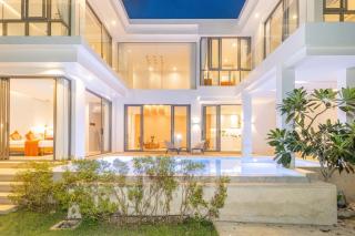 Exclusivity! 4 BR Villa Alisa 8 with Private Pool near Bangtao Beach - 1