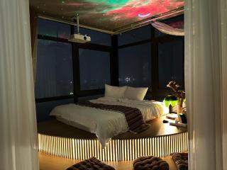 AHA Homestay Lake View Ho Tay - 6