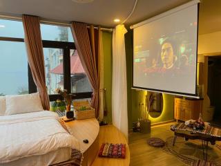 AHA Homestay Lake View Ho Tay - 1