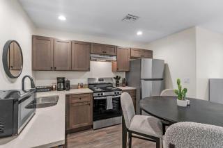 Barrio Flat at Hoff & Co Off 4th Ave - 3