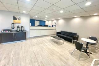 Baymont by Wyndham Newark/Wilmington - 4