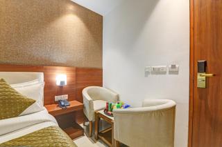Hotel Viveka Suites Delhi - 6
