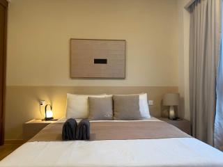 Stylish Japandi Style Apartment in Heart of City - 3