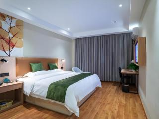 GreenTree Inn Express Suzhou Luzhi Ancient Town Scenic Area Xiaoshi Road - 5