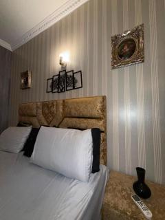 Furnished studio apartment - 1