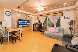 Home Story in Tokyo 西新井一棟貸しBBR15広々リビングルーム&東京屋語 - 0