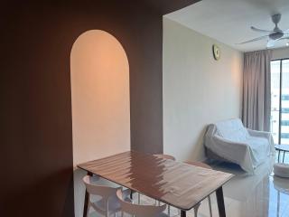 Mapel Residence - Cozy Retreat for Family Stay - 8