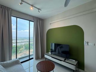 Mapel Residence - Cozy Retreat for Family Stay - 9