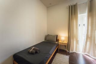 Charming Bormla Stay with Terrace BBQ & Pool Table - 6
