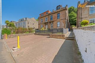 Modern 2 Bed Sleep 4 In Gourock - 1