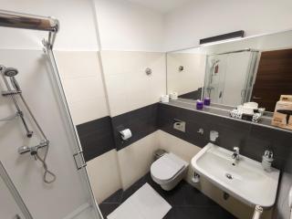 Axiom Suites - Nova 14 - 6