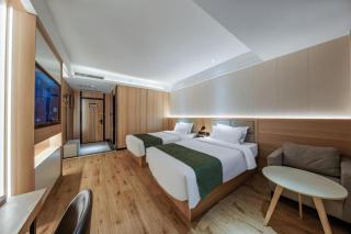 GreenTree Inn Heze Railway Station Hotel - 1