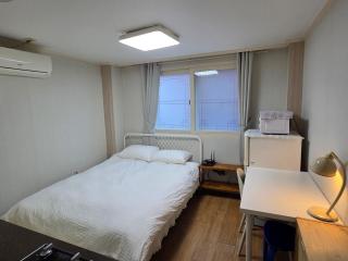 B 무료주차, 옥상정원 at 홍대, 연남, 연세대학교, 경복궁 - 4