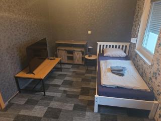 Gäste- und Monteurwohnung im DG in Osterburg mit AC - 7
