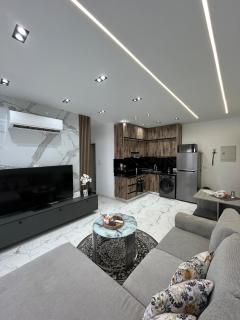 Endless Summer - 2BR Apartment - 2nd Floor - 0
