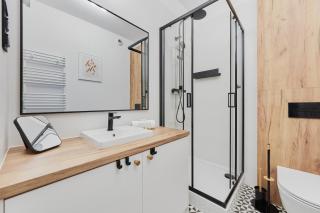 Przytulne Studio z Balkonem we Wrocławiu by Noclegi Renters - 3