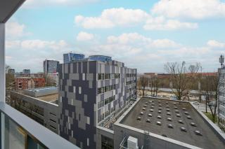 Przytulne Studio z Balkonem we Wrocławiu by Noclegi Renters - 1