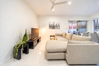 Brand New 4 Bedroom Belleview House near Ipswich - 9