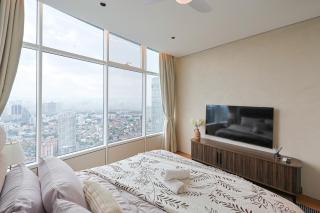 SkySuites Luxury Suite By CalmSojourn - 4