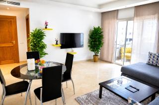 Racine studio élégant avec balcon vue imprenable sur la ville - 5