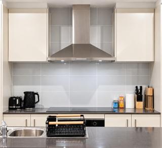 Brand New 4 Bedroom Belleview House near Ipswich - 3